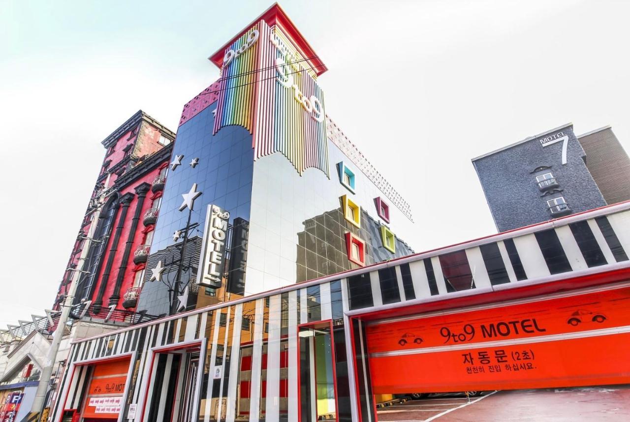 9 To 9 Motel Gimhae Екстер'єр фото