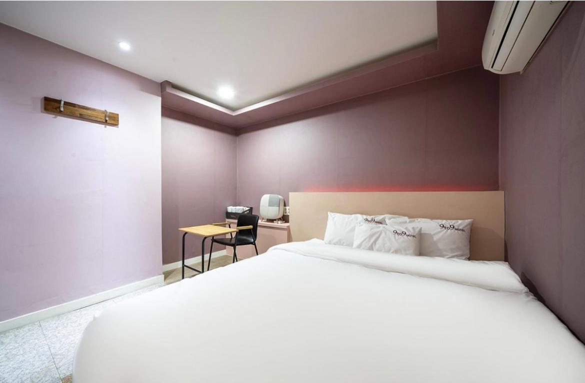 9 To 9 Motel Gimhae Екстер'єр фото